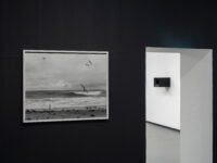 ÜBER NACHT Ausstellungsansicht Fotogalerie Wien