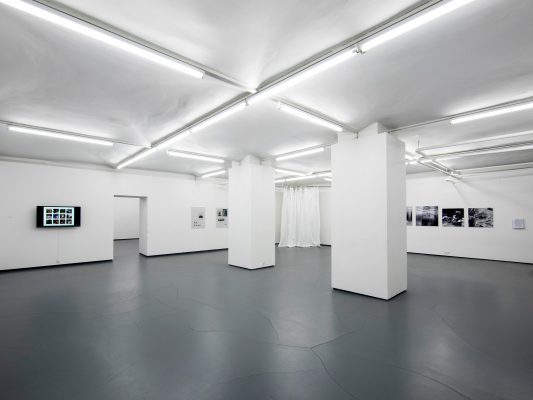 BIOGRAFIE I  Ausstellungsansicht Fotogalerie Wien