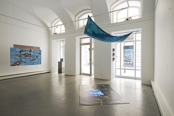 Fotogalerie Wien on Tour  SOLO XIV - Laura SPERL  Ausstellungsansicht im Bildraum 01
