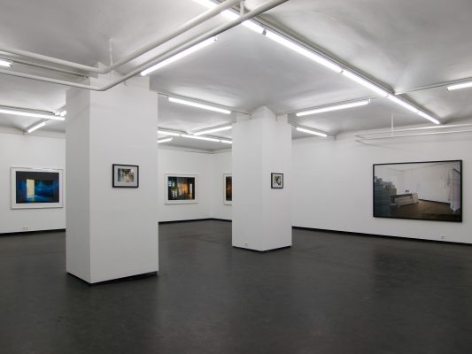 DEKONSTRUKTIONEN Ausstellungsansicht Fotogalerie Wien 