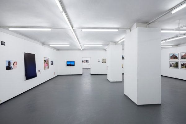 HUMAN Ausstellungsansicht Fotogalerie Wien