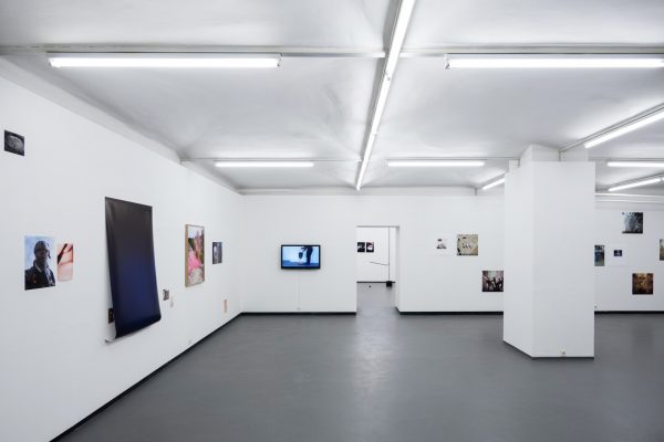 HUMAN Ausstellungsansicht Fotogalerie Wien