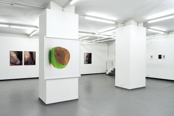 PROPELLER Ausstellungsansicht Fotogalerie Wien