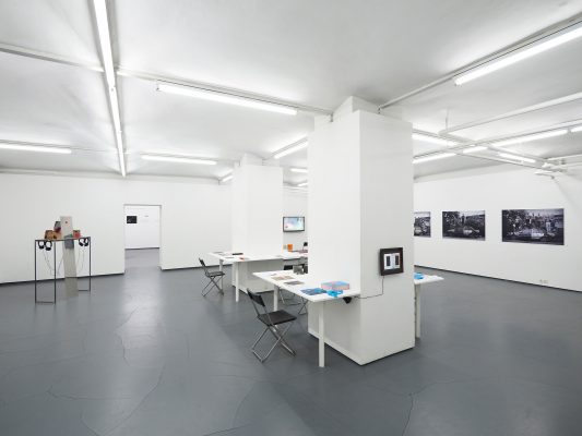 TEXT UND BILD II  Ausstellungsansicht Fotogalerie Wien