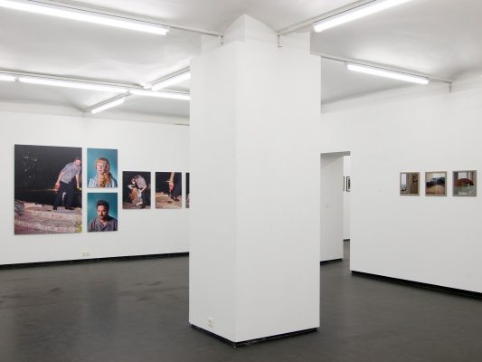 LIEBE III  Ausstellungsansicht Fotogalerie Wien 