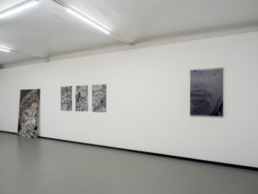 VERLORENE FORM - Ausstellungsansicht Fotogalerie Wien