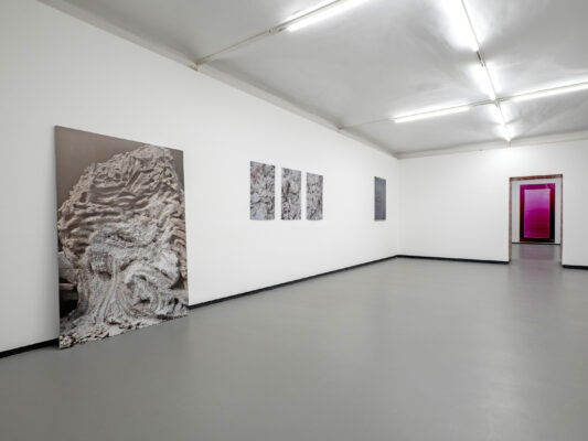 VERLORENE FORM - Ausstellungsansicht Fotogalerie Wien