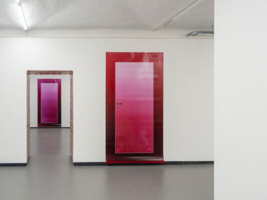 VERLORENE FORM - Ausstellungsansicht Fotogalerie Wien