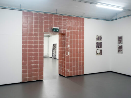 VERLORENE FORM - Ausstellungsansicht Fotogalerie Wien
