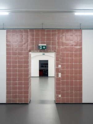VERLORENE FORM - Ausstellungsansicht Fotogalerie Wien