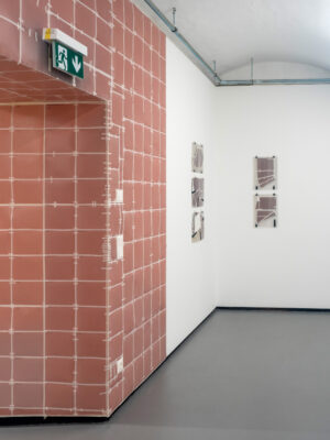VERLORENE FORM - Ausstellungsansicht Fotogalerie Wien